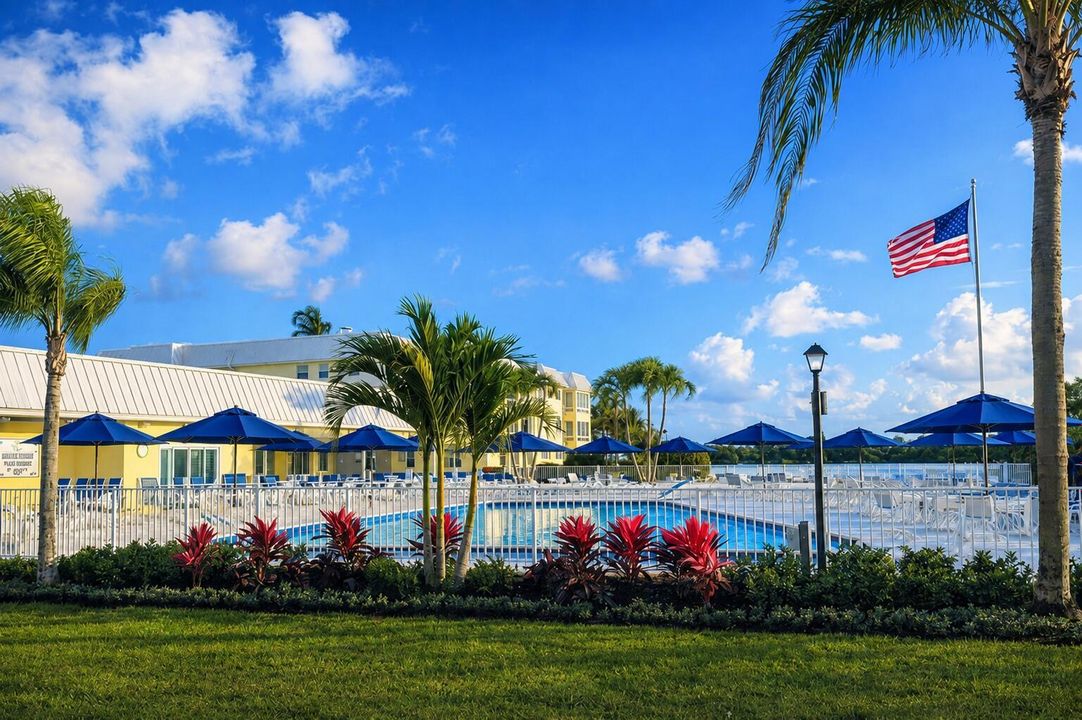 CLUBHOUSE & POOL