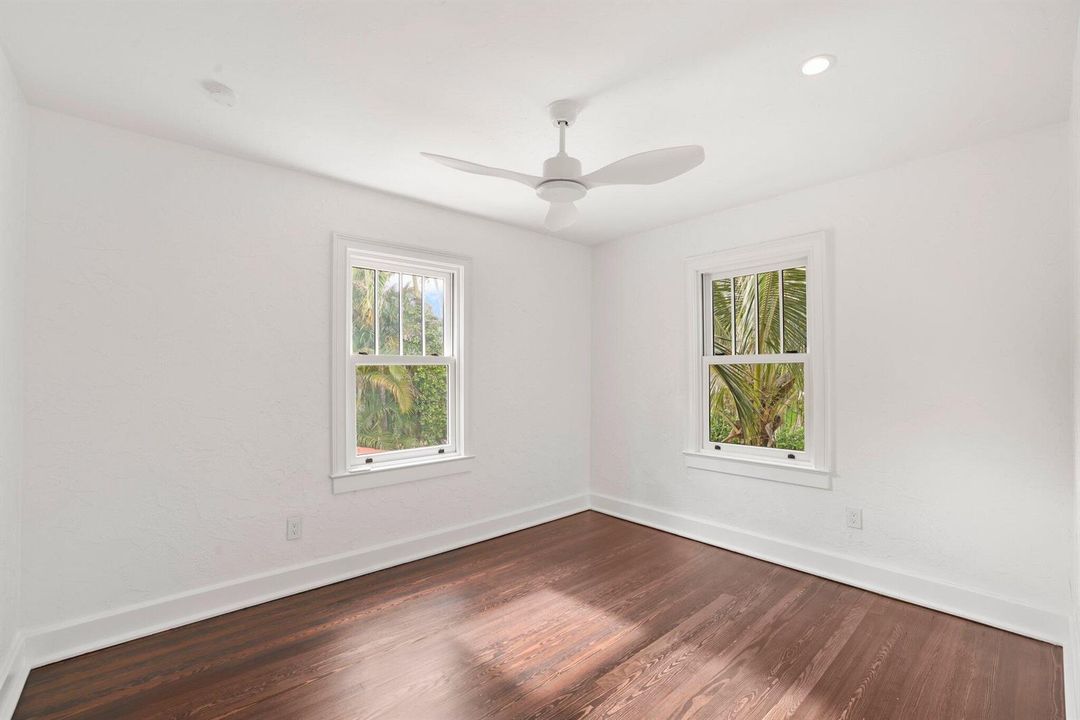 429 30th Street - 68.jpg-SMALL