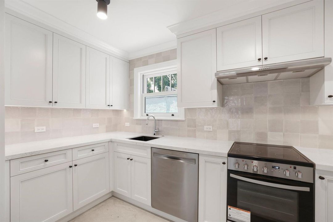 429 30th Street - 56.jpg-SMALL