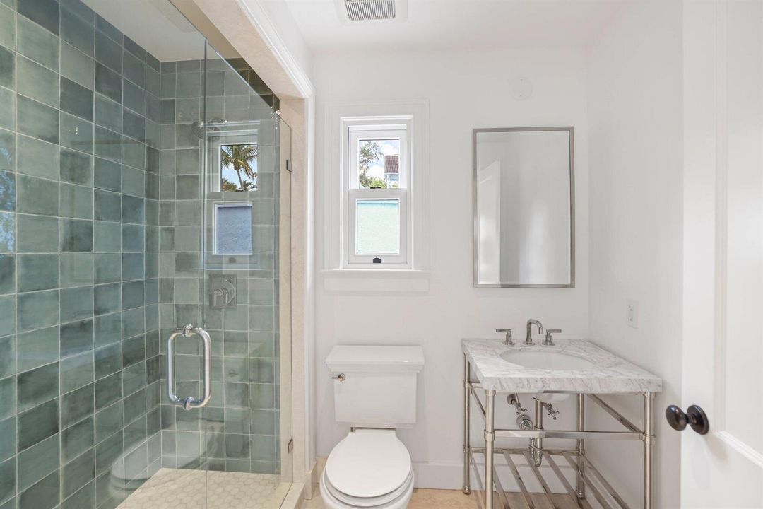 429 30th Street - 60.jpg-SMALL