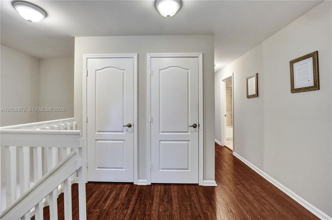 For Sale: $499,999 (3 beds, 2 baths, 1690 Square Feet)