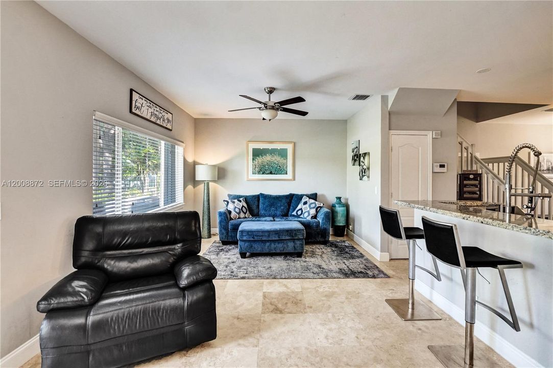 For Sale: $499,999 (3 beds, 2 baths, 1690 Square Feet)
