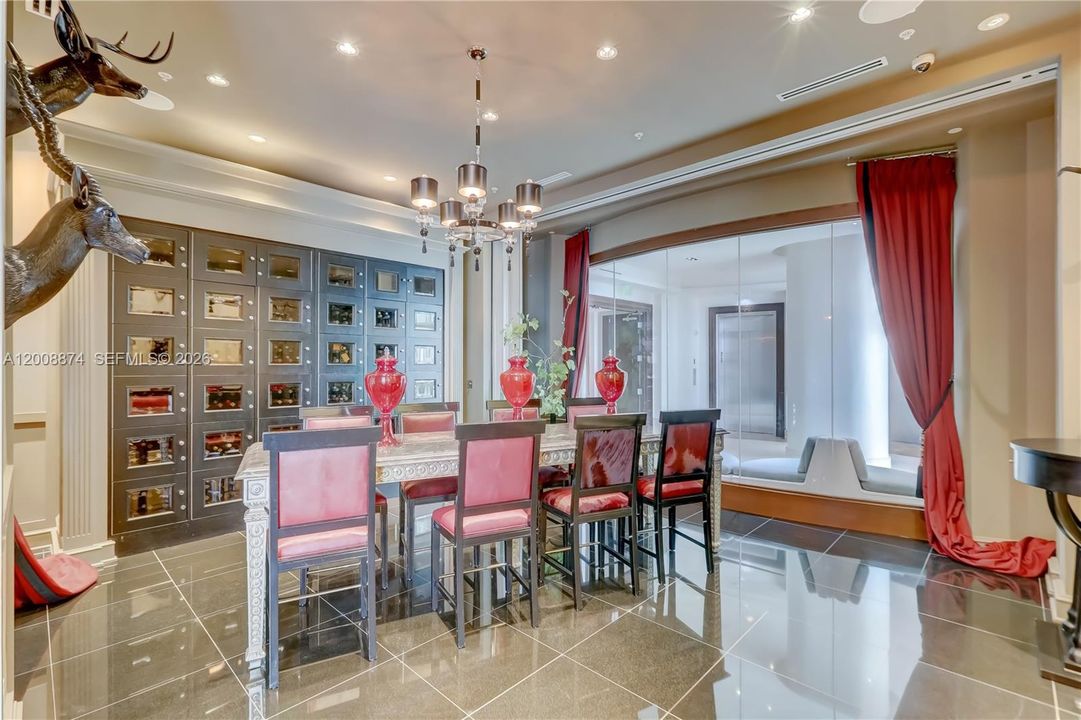 В аренду: $7,500 (2 спален, 2 ванн, 1470 Квадратных фут)