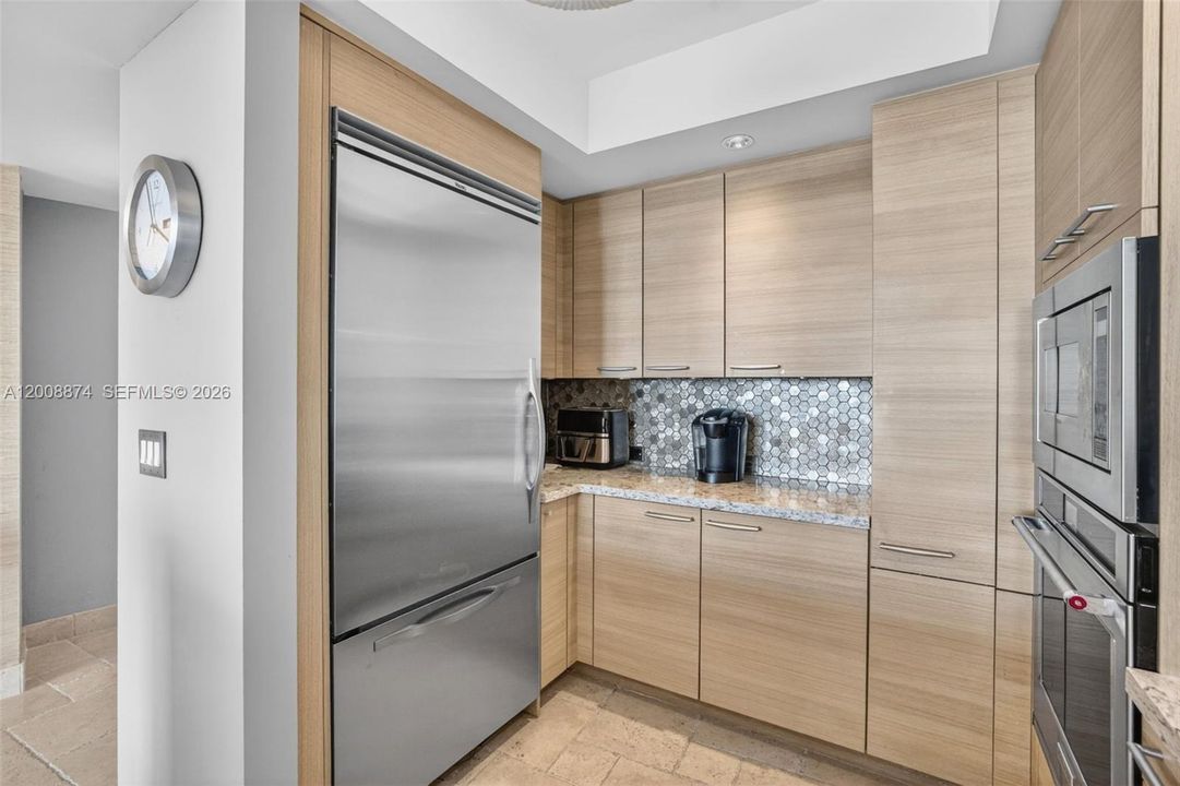 В аренду: $7,500 (2 спален, 2 ванн, 1470 Квадратных фут)