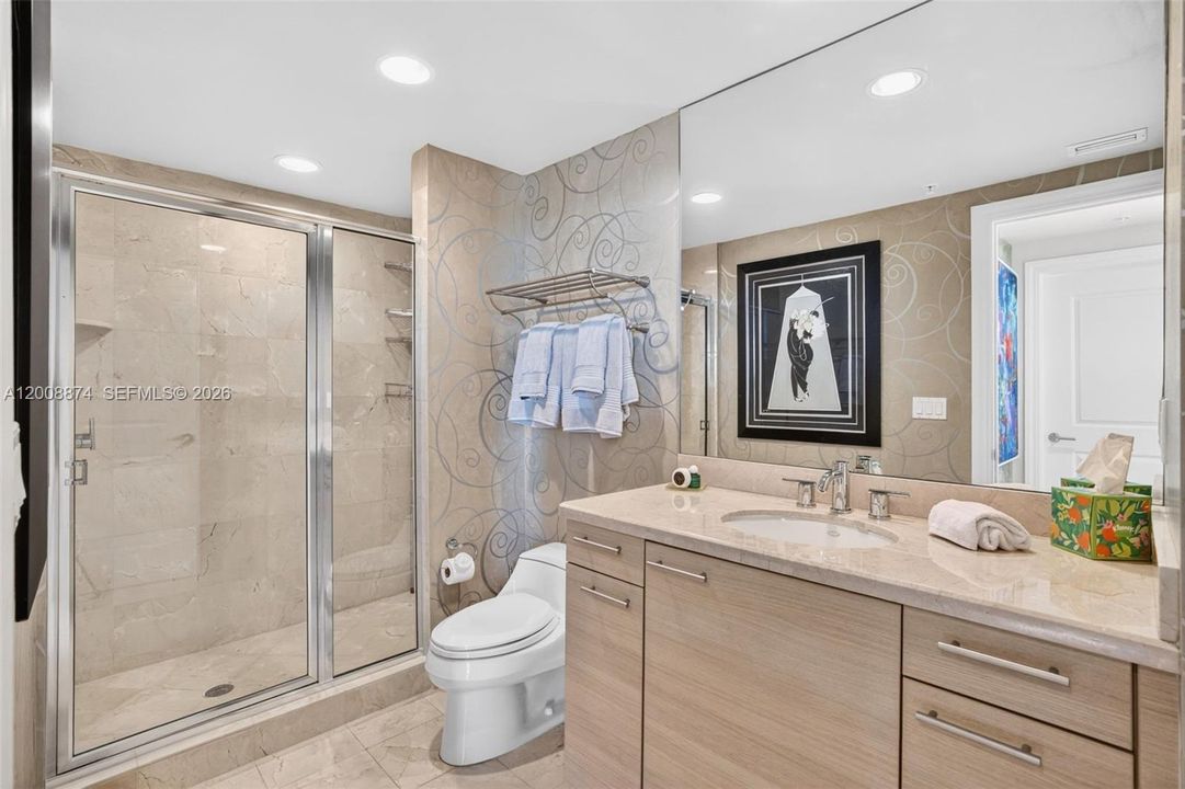 В аренду: $7,500 (2 спален, 2 ванн, 1470 Квадратных фут)