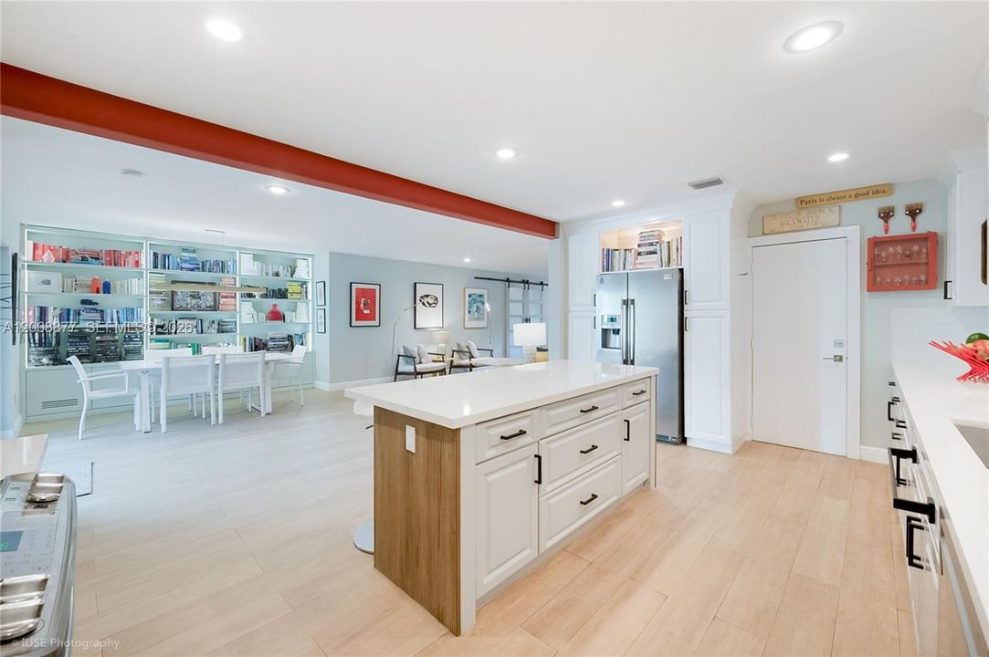 Active With Contract: $2,280,000 (3 beds, 3 baths, 1890 Square Feet)