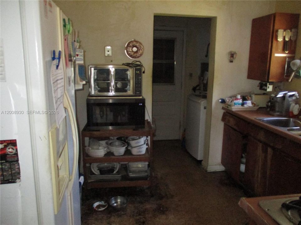 Activo con contrato: $499,000 (3 camas, 2 baños, 1396 Pies cuadrados)
