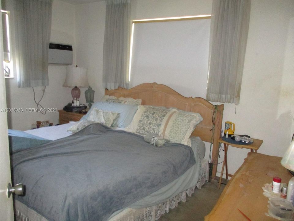 Activo con contrato: $499,000 (3 camas, 2 baños, 1396 Pies cuadrados)