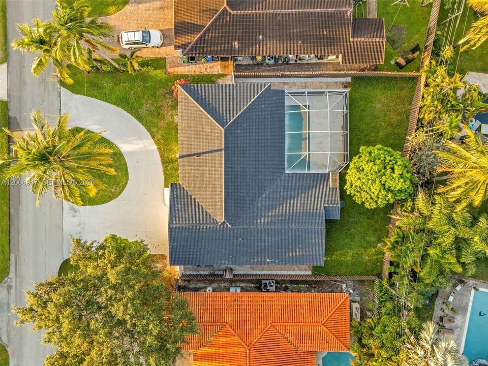 For Sale: $1,375,000 (3 beds, 2 baths, 1806 Square Feet)