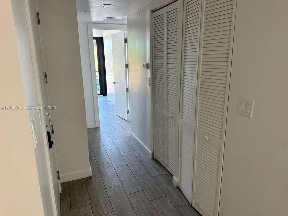 В аренду: $5,700 (4 спален, 4 ванн, 1815 Квадратных фут)