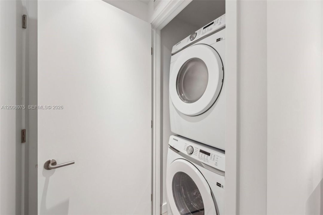 En Venta: $3,470,000 (2 camas, 2 baños, 1434 Pies cuadrados)