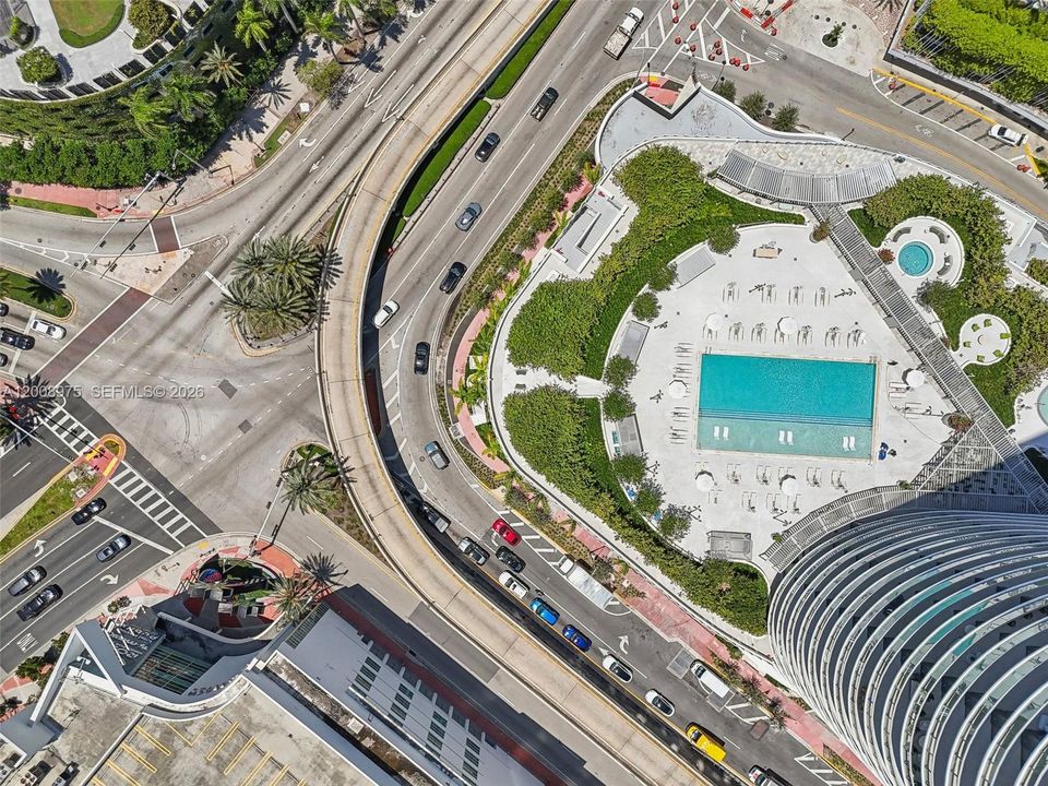 En Venta: $3,470,000 (2 camas, 2 baños, 1434 Pies cuadrados)