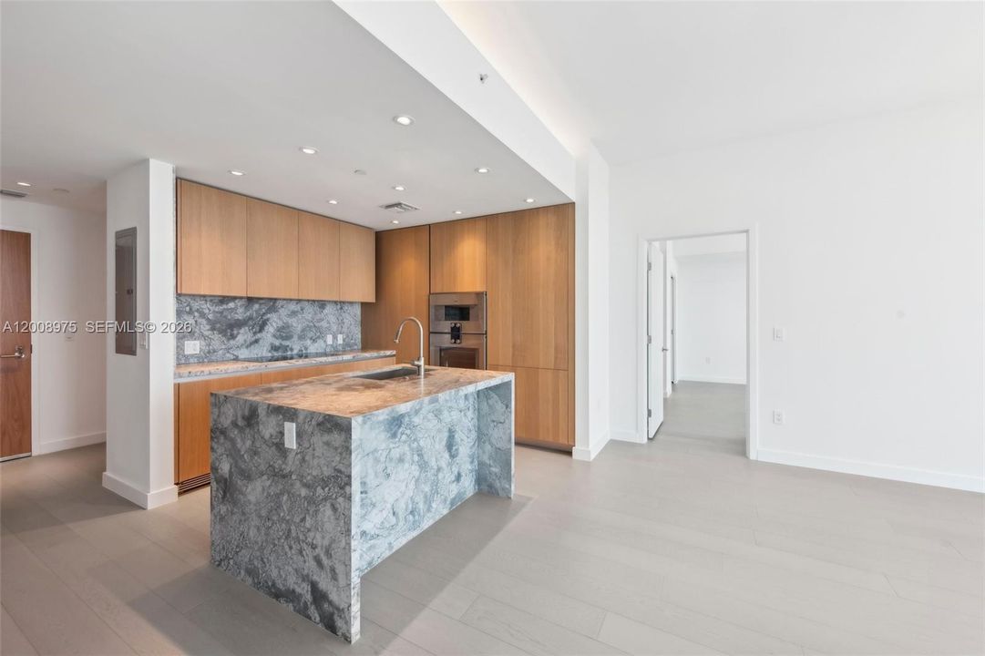En Venta: $3,470,000 (2 camas, 2 baños, 1434 Pies cuadrados)