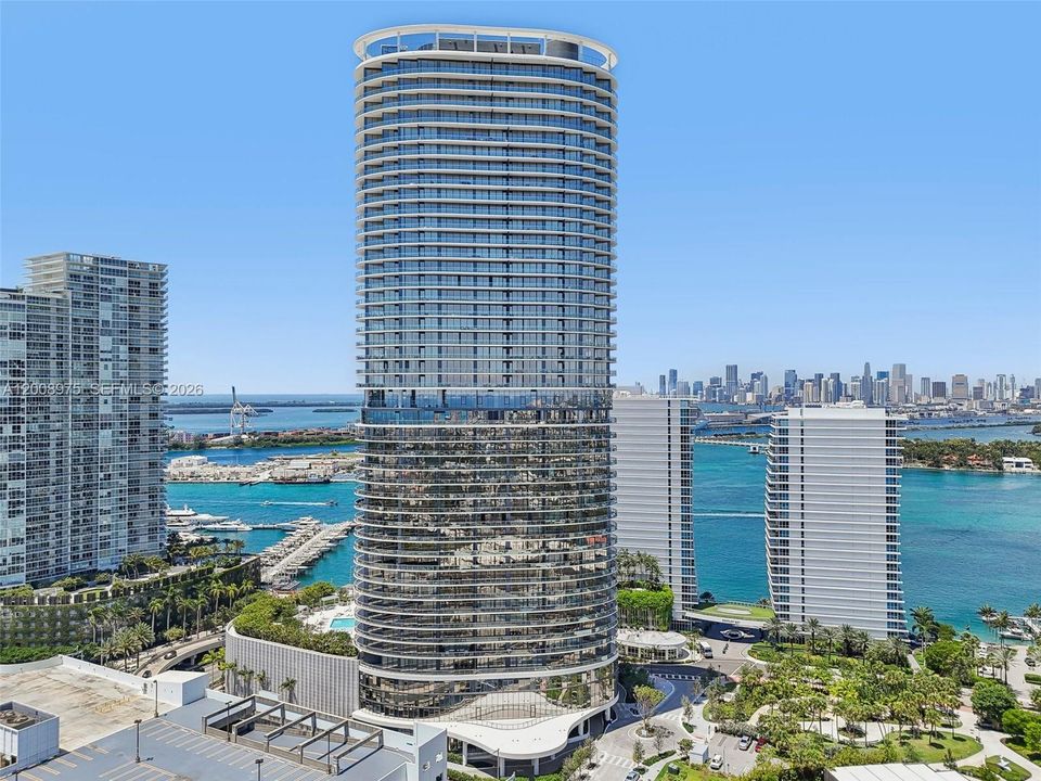 En Venta: $3,470,000 (2 camas, 2 baños, 1434 Pies cuadrados)