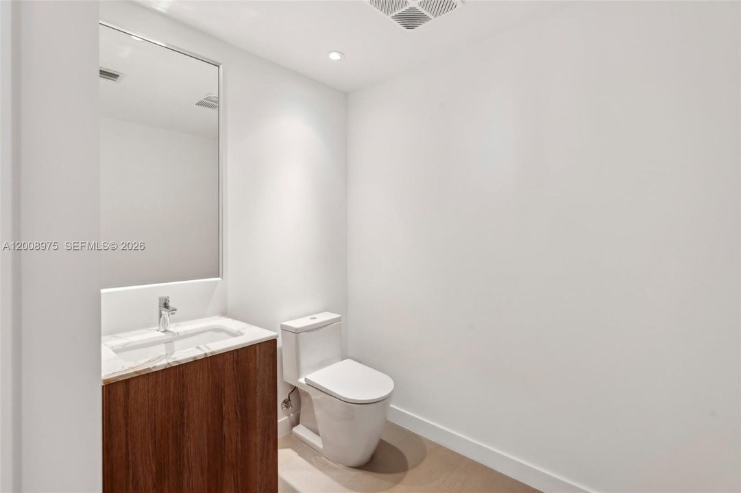 En Venta: $3,470,000 (2 camas, 2 baños, 1434 Pies cuadrados)