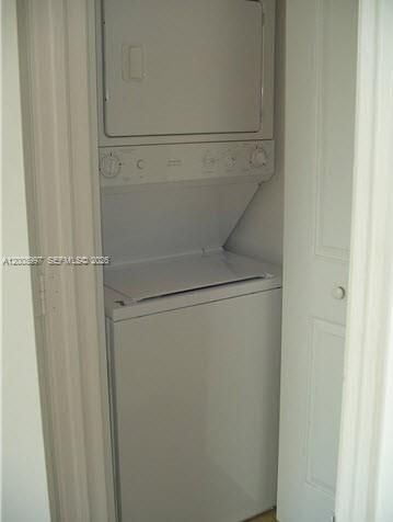 На продажу: $547,000 (2 спален, 2 ванн, 1251 Квадратных фут)