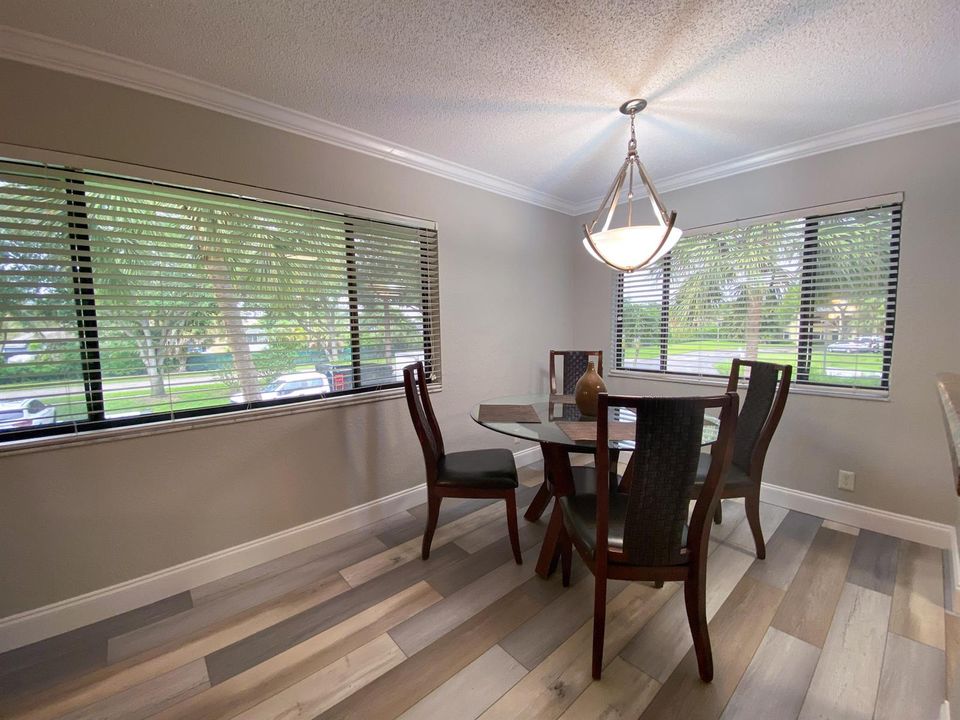 Corner unit - Great windows