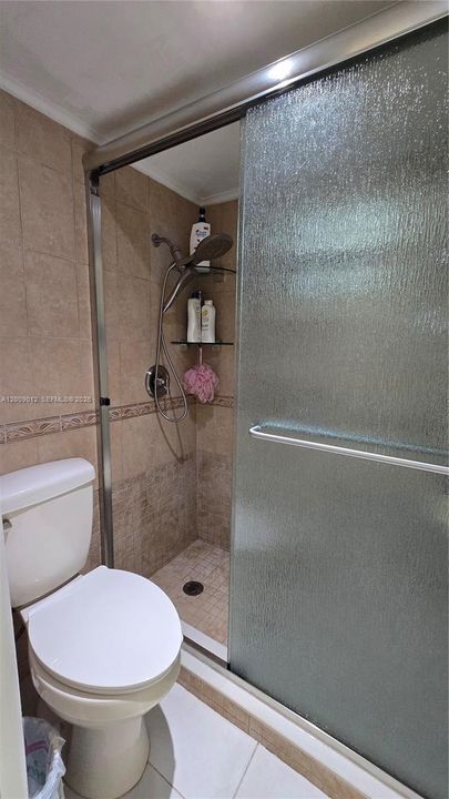 For Sale: $130,000 (1 beds, 1 baths, 773 Square Feet)