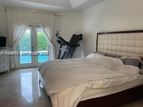 Recently Rented: $6,750 (4 beds, 2 baths, 2318 Square Feet)