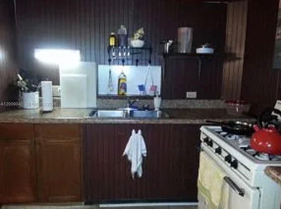 En Venta: $145,000 (3 camas, 1 baños, 0 Pies cuadrados)