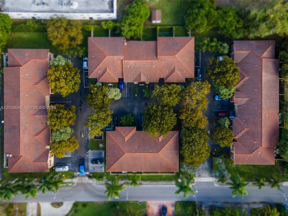 На продажу: $519,999 (3 спален, 2 ванн, 1636 Квадратных фут)