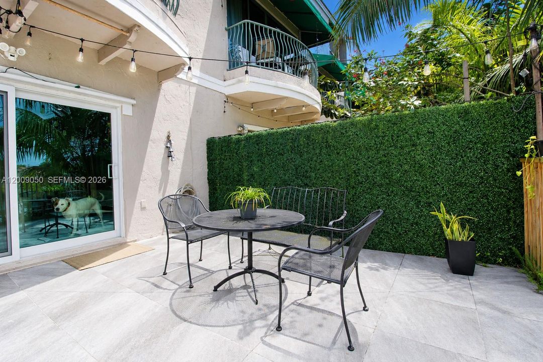 Activo con contrato: $474,900 (3 camas, 3 baños, 1848 Pies cuadrados)