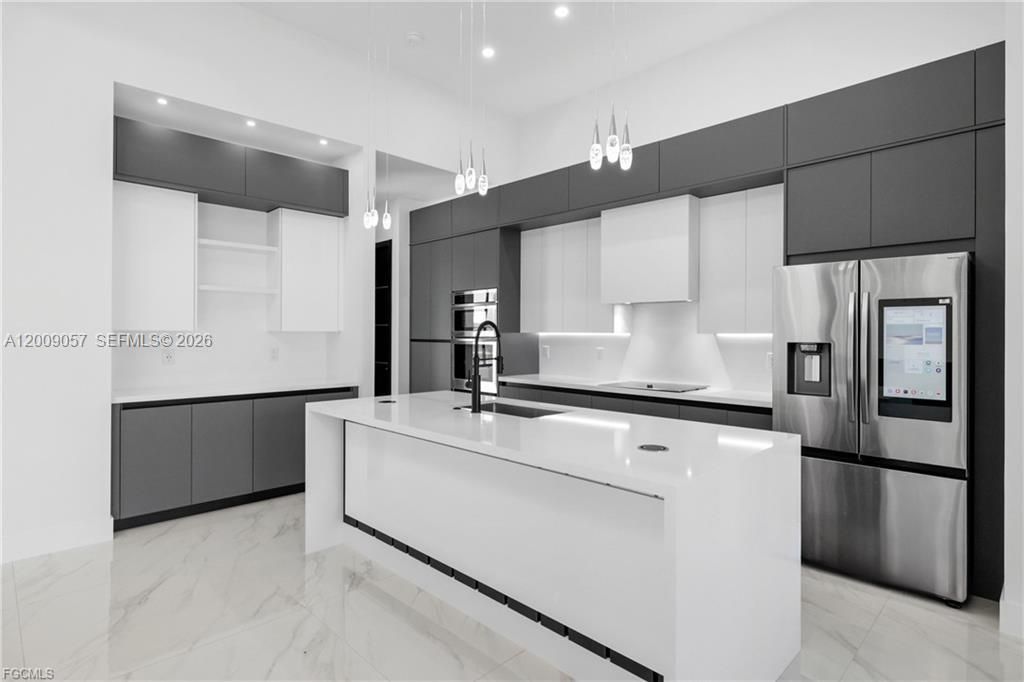 На продажу: $519,000 (4 спален, 3 ванн, 0 Квадратных фут)