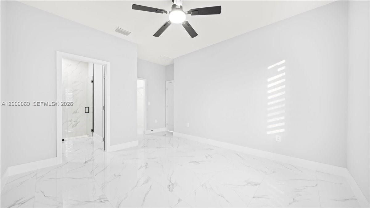 En Venta: $414,900 (3 camas, 2 baños, 1358 Pies cuadrados)
