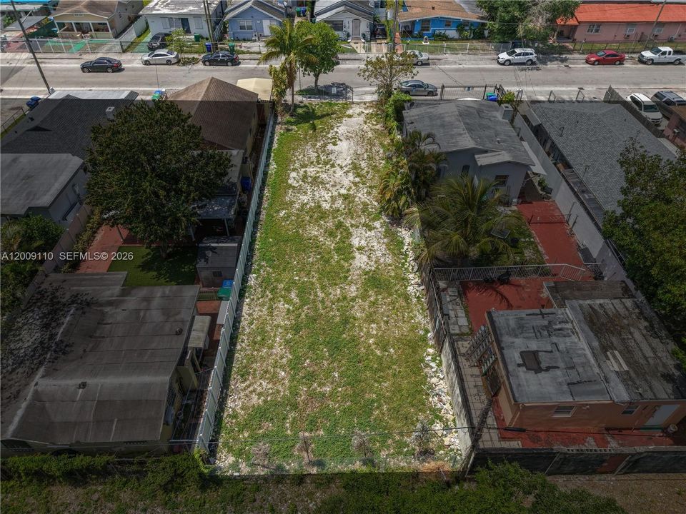 For Sale: $349,500 (0.12 acres)