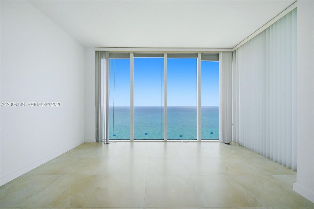 For Sale: $1,430,000 (2 beds, 2 baths, 1602 Square Feet)