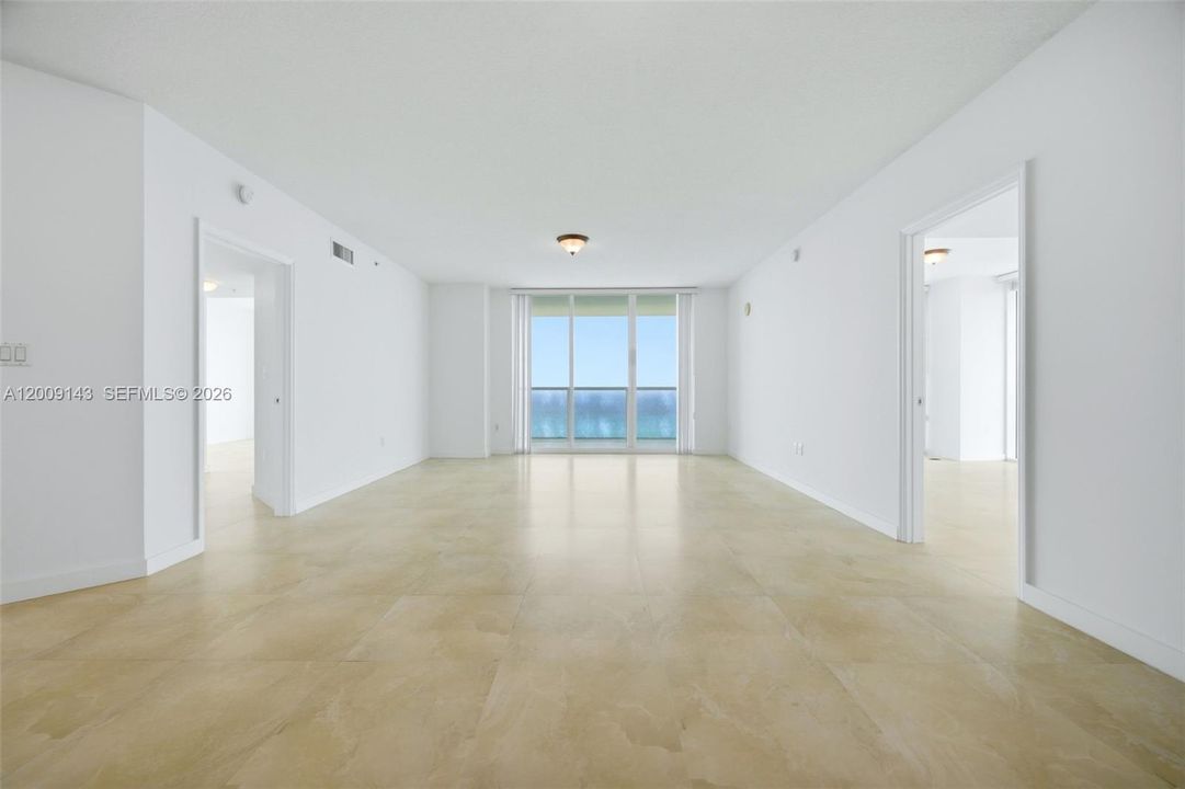 For Sale: $1,430,000 (2 beds, 2 baths, 1602 Square Feet)