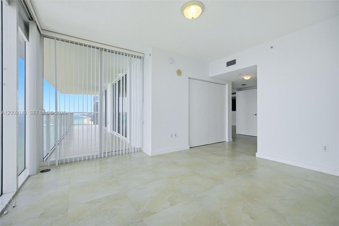 For Sale: $1,430,000 (2 beds, 2 baths, 1602 Square Feet)