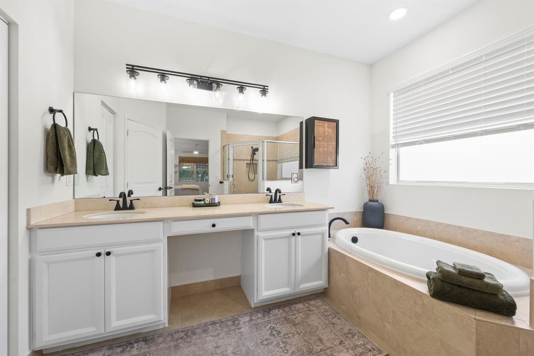 9387 Silent Oak Circle - 46.jpg-FULL