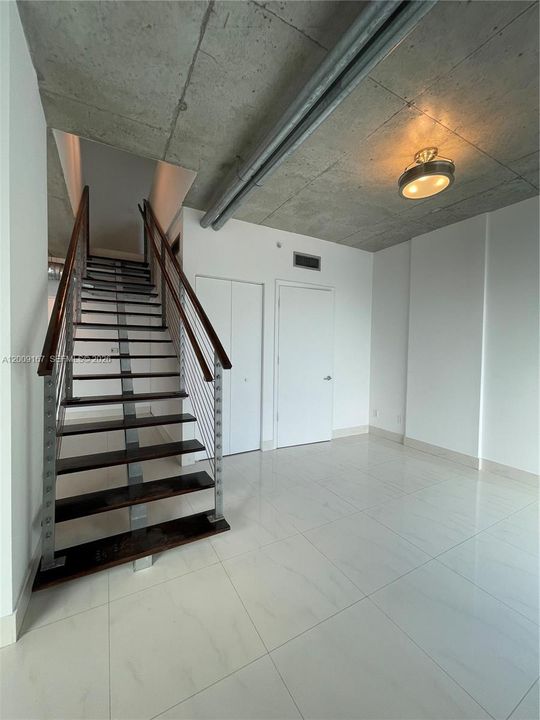 For Sale: $610,000 (0 beds, 2 baths, 1255 Square Feet)