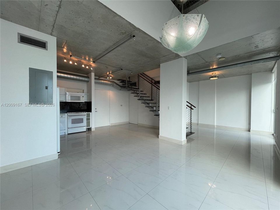For Sale: $610,000 (0 beds, 2 baths, 1255 Square Feet)