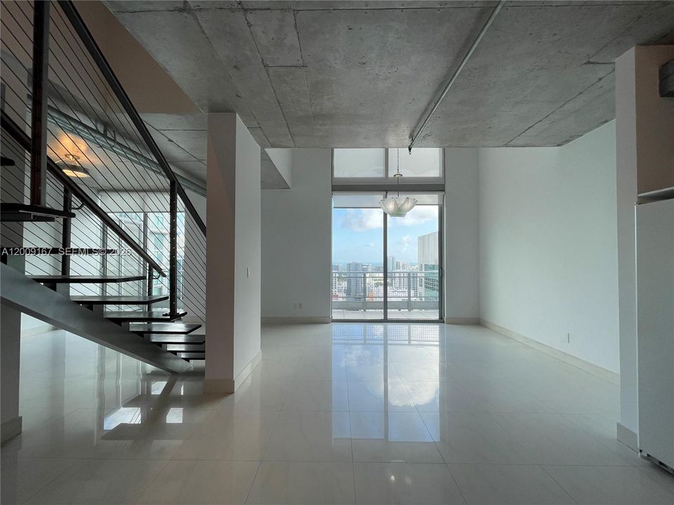 For Sale: $610,000 (0 beds, 2 baths, 1255 Square Feet)