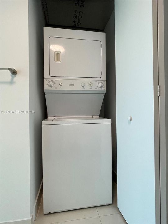 For Sale: $610,000 (0 beds, 2 baths, 1255 Square Feet)