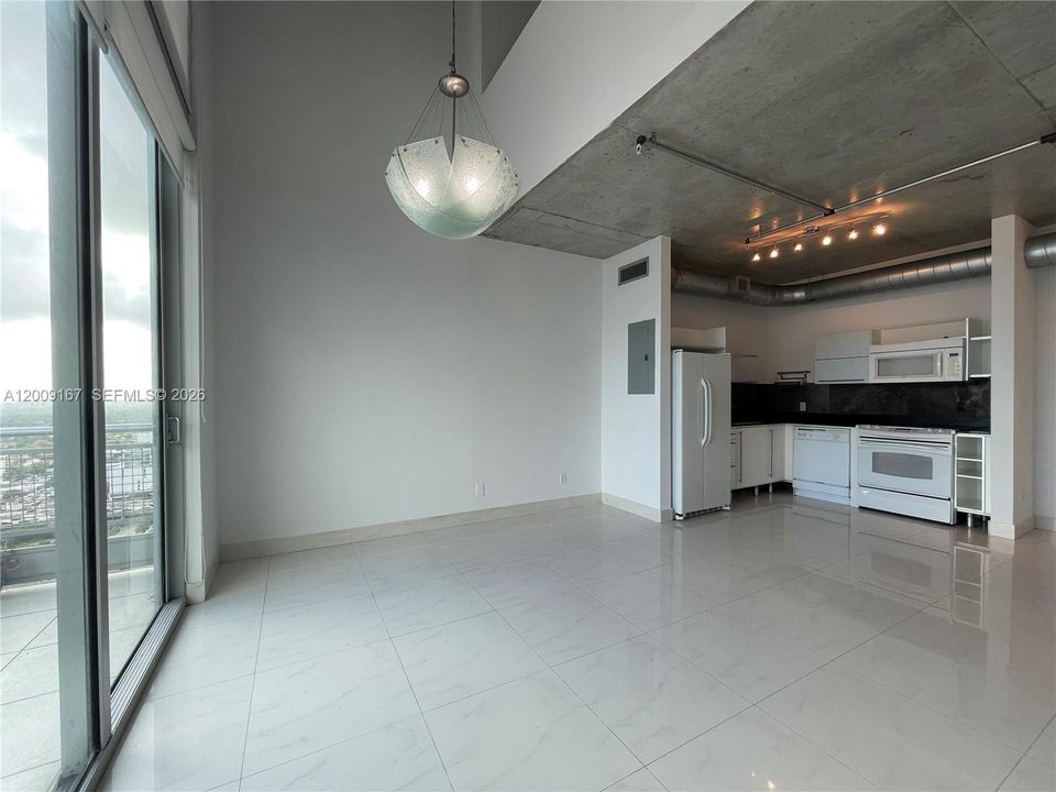 For Sale: $610,000 (0 beds, 2 baths, 1255 Square Feet)