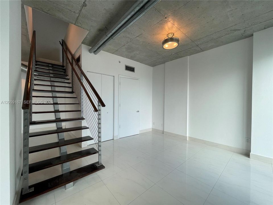 For Sale: $610,000 (0 beds, 2 baths, 1255 Square Feet)