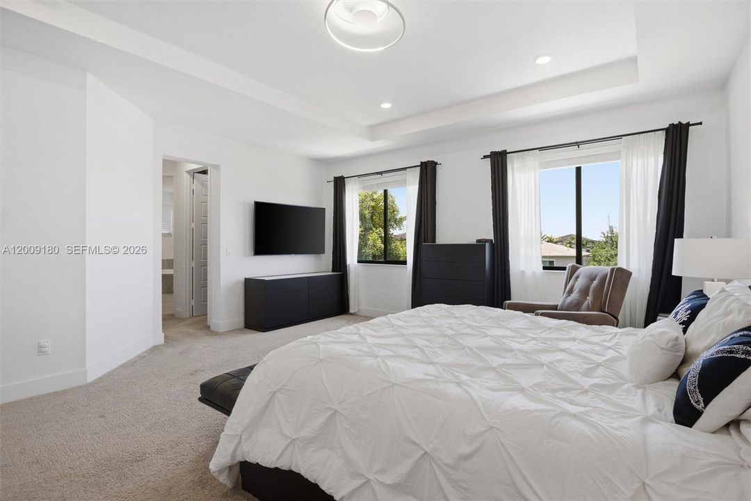 En Venta: $1,090,000 (4 camas, 4 baños, 3056 Pies cuadrados)