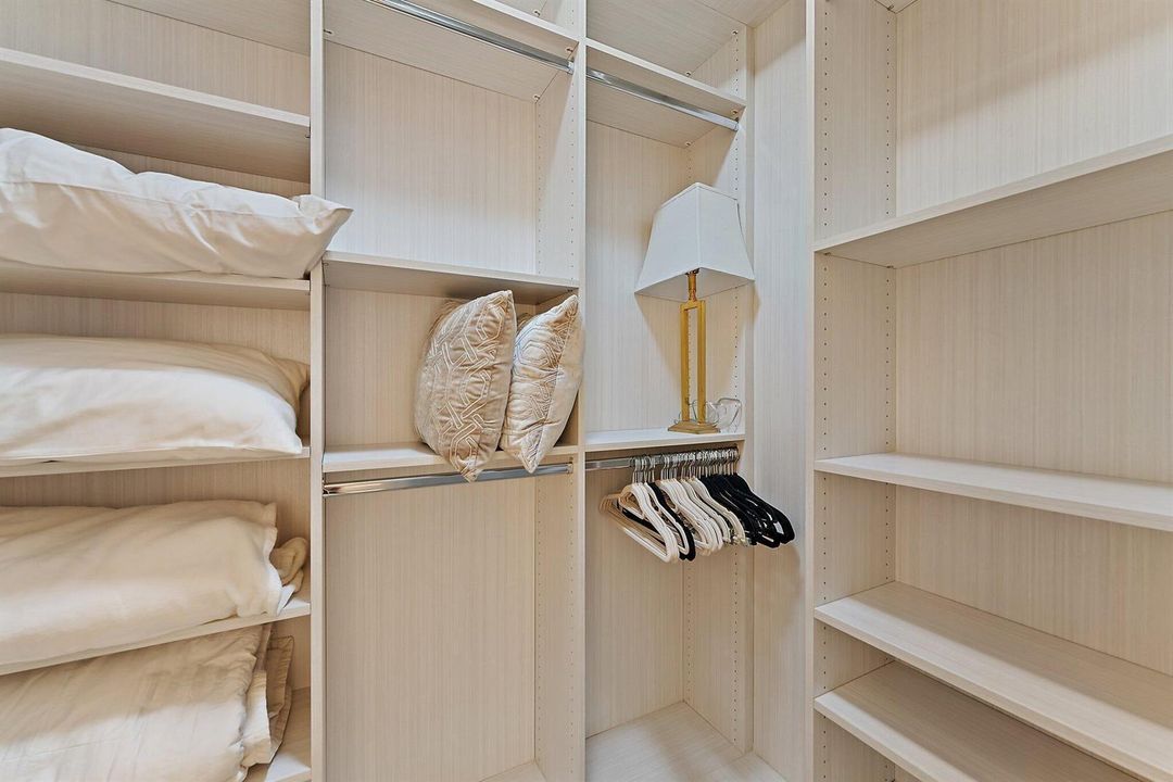 Walk In Closet