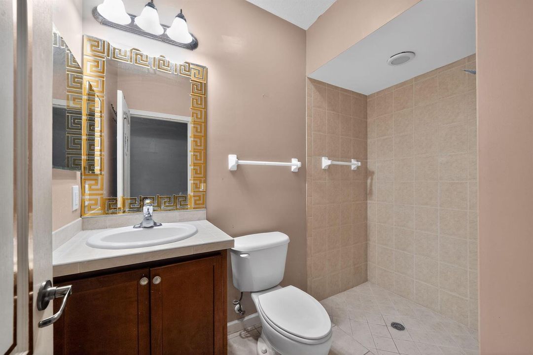2535_Creekside_Dr_Fort_Pierce_FL_34981_U