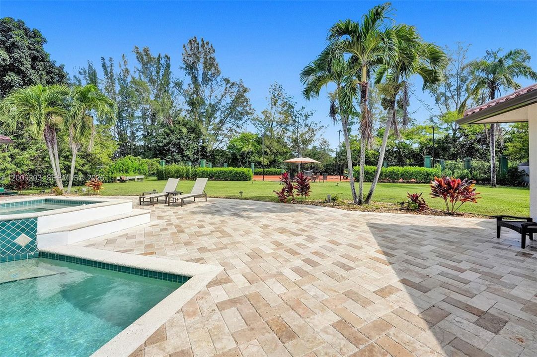 For Rent: $14,500 (4 beds, 3 baths, 5038 Square Feet)
