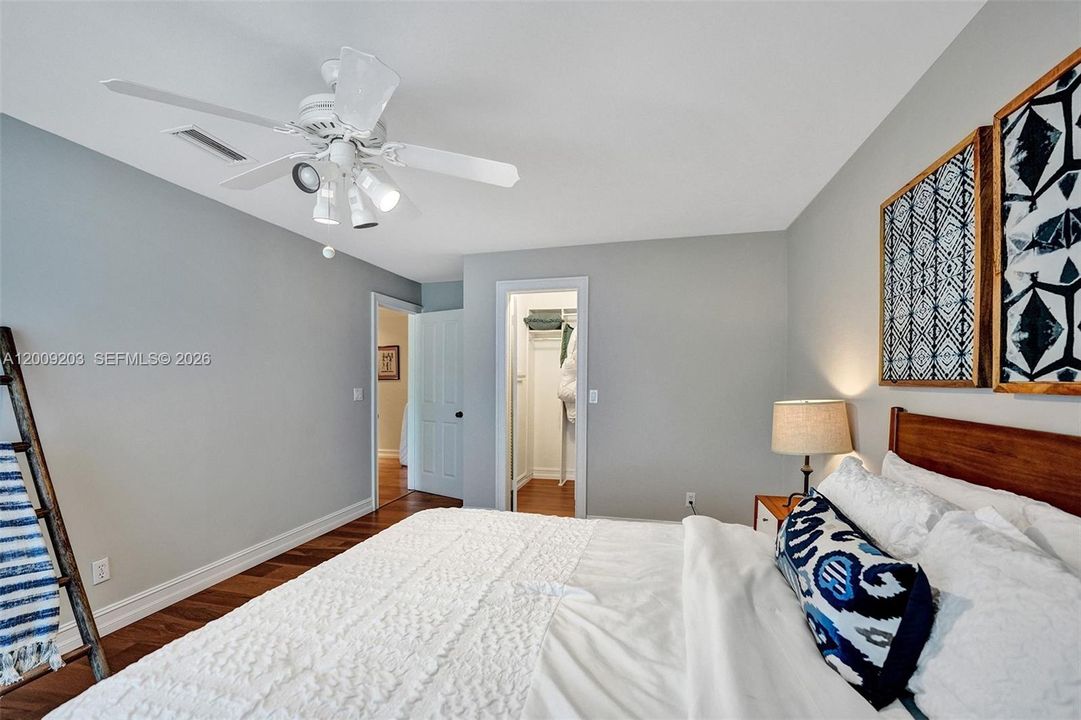 For Rent: $14,500 (4 beds, 3 baths, 5038 Square Feet)