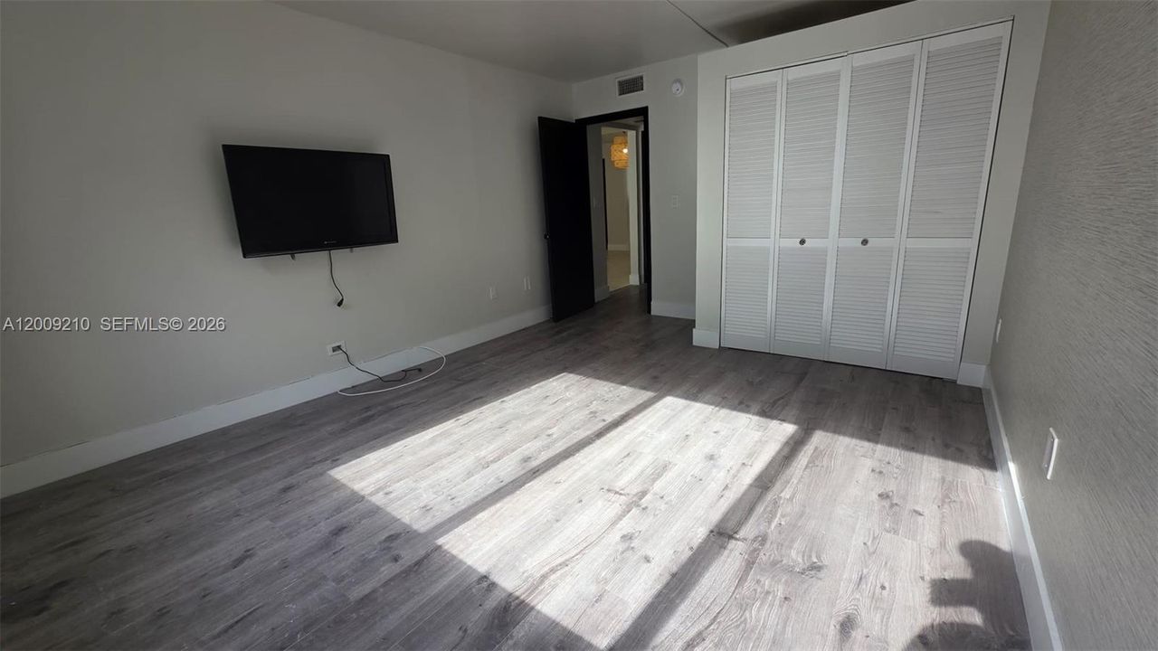 En Renta: $5,500 (2 camas, 2 baños, 1120 Pies cuadrados)