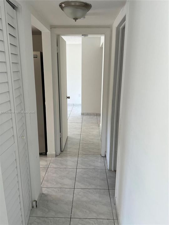 Activo con contrato: $1,650 (1 camas, 1 baños, 710 Pies cuadrados)