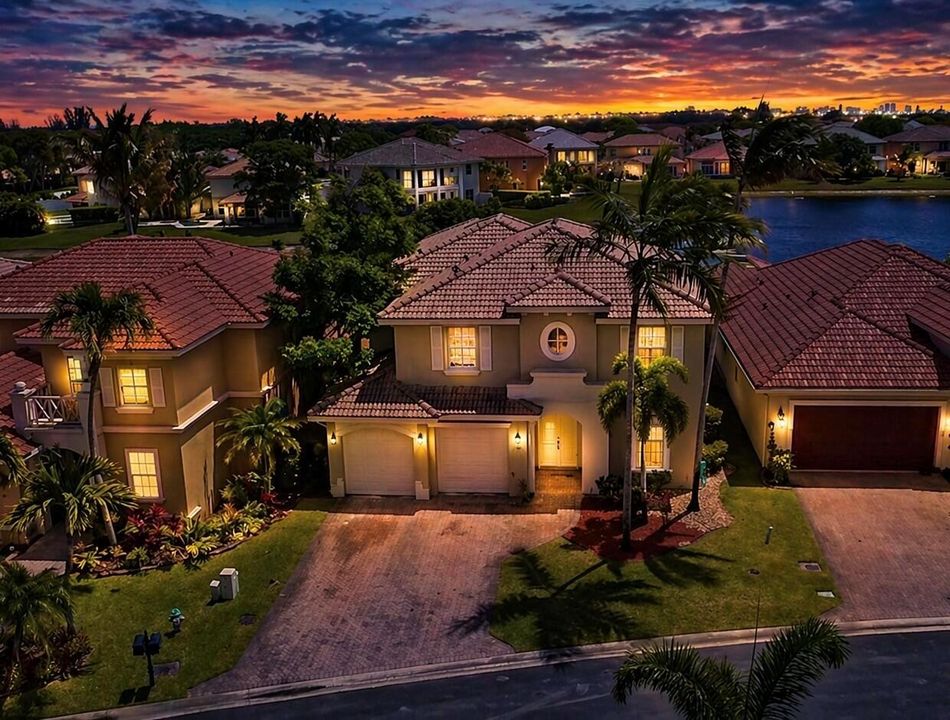 DUSK2