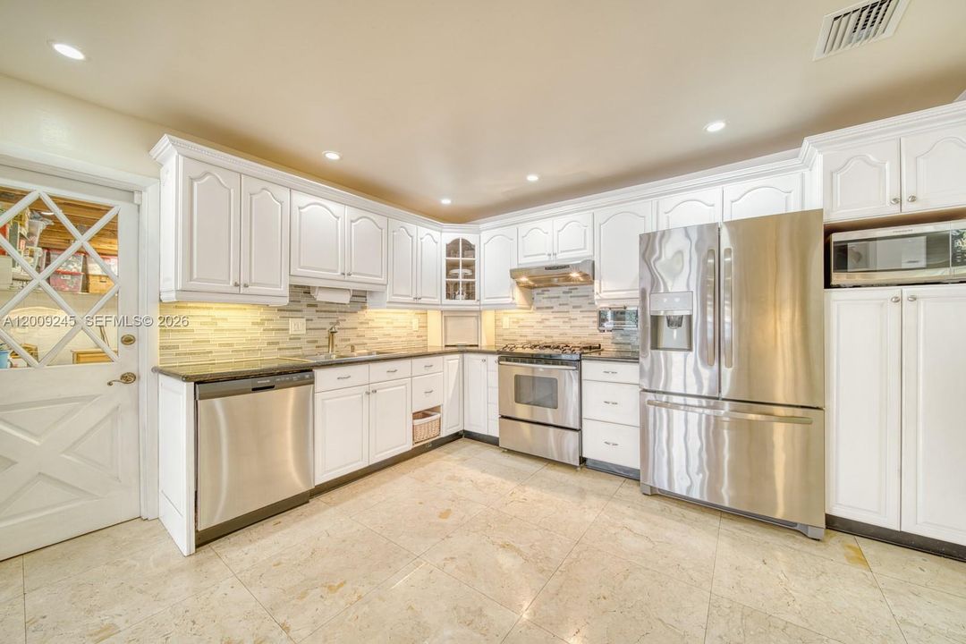 En Venta: $1,200,000 (4 camas, 2 baños, 0 Pies cuadrados)