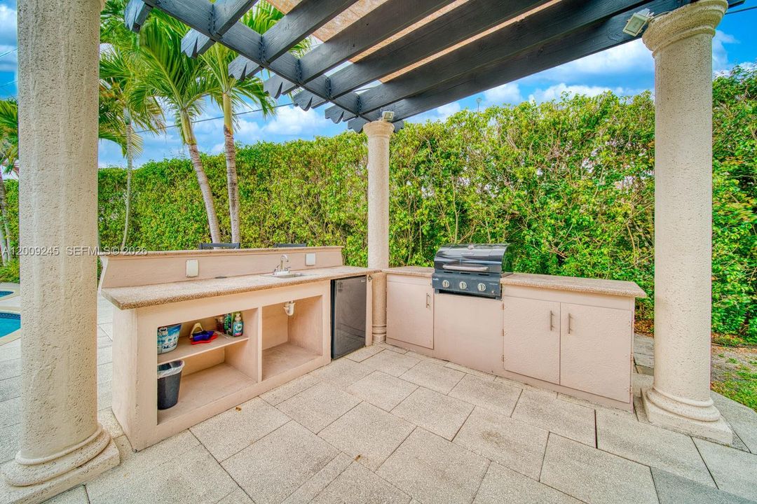 En Venta: $1,200,000 (4 camas, 2 baños, 0 Pies cuadrados)