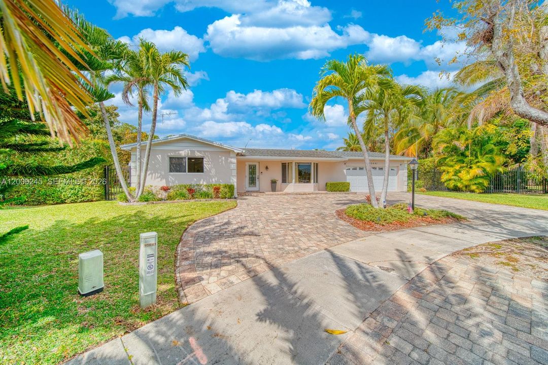 En Venta: $1,200,000 (4 camas, 2 baños, 0 Pies cuadrados)